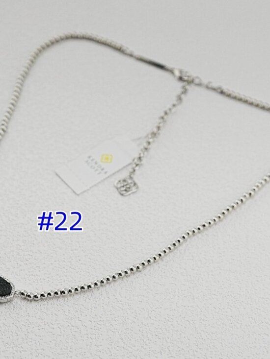 Kendra Scott Necklace - Picture 1 of 1